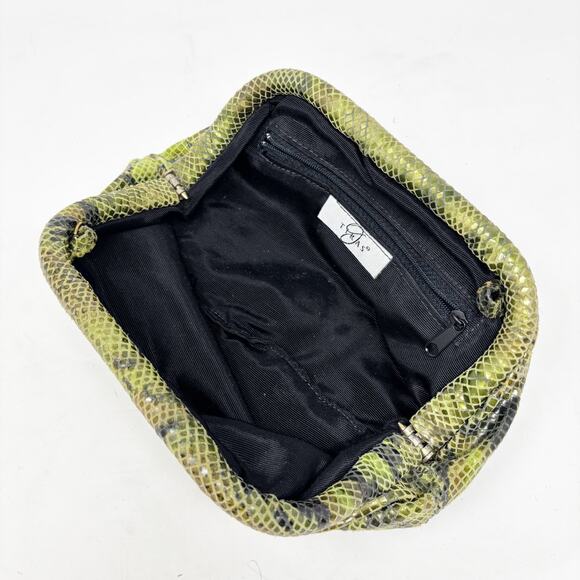 Vintage Faux Python Print Leather Puff Clutch J. Tiras Vintage Classic Timeless - Picture 4 of 14